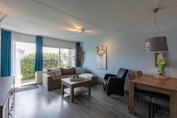 Beach Appartement 11: Gelijkvloers strandappartement met zuidterras in Callantsoog - thumbnail 2