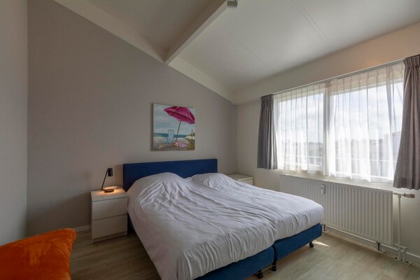 Beach Appartement 35: sfeervol verblijf met duinzicht in hartje Callantsoog - thumbnail 5