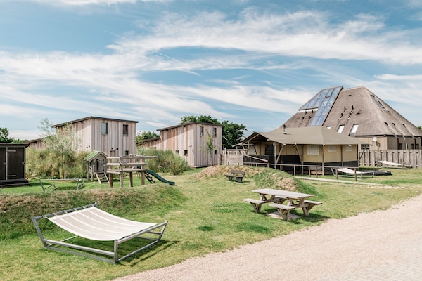Duynlodge: Luxe kamperen in duinvallei bij Callantsoog - thumbnail 4