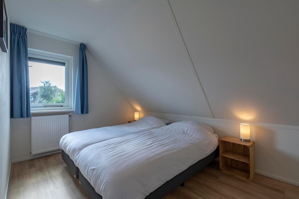 Luxe vrijstaande villa op 700m van het strand, Julianadorp aan Zee - thumbnail 5