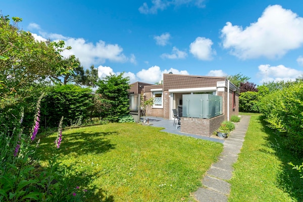 Gezellige bungalow met tuin op loopafstand van strand in Callantsoog - thumbnail 5