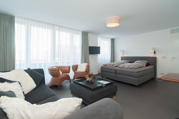 Suite Duinzicht: Gezellige studio met balkon en duinuitzicht in centrum Callantsoog - thumbnail 5