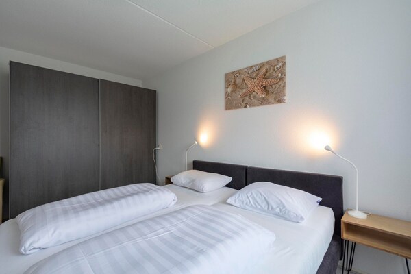Modern appartement op loopafstand van het strand in Julianadorp aan Zee - thumbnail 3