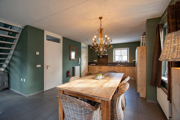 Luxe wellnessvilla met uitzicht op water, 900m van strand Callantsoog - thumbnail 4