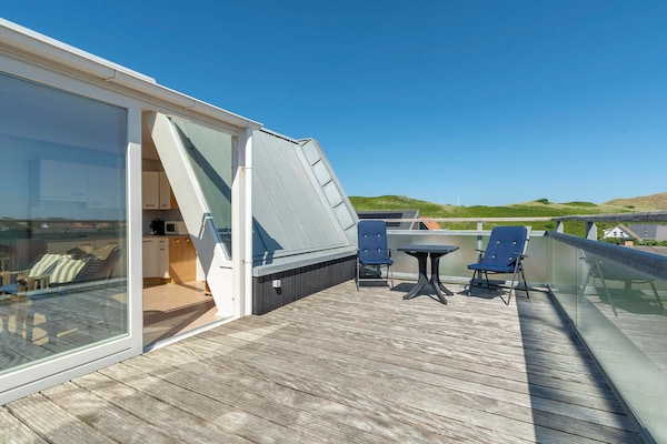 Gezellig appartement aan dorpsplein Callantsoog, 250m van strand - thumbnail 2