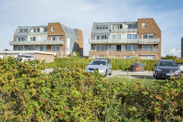 Duinerei C103: Hoekappartement met duinuitzicht nabij strand - thumbnail 1