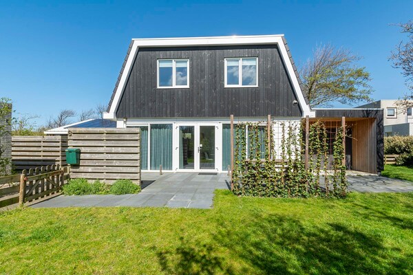 Vrijstaande bungalow met jacuzzi op 1,1 km van strand Callantsoog - thumbnail 1