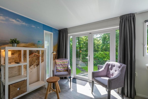 Beach Studio Campanula – Intiem strandverblijf voor twee in Sint Maartenszee - thumbnail 2