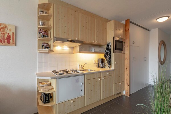 Sfeervol studio-appartement met duinuitzicht in Callantsoog, 100m van strand - thumbnail 6