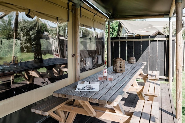 Wood Lodge Duynpark: Luxe kamperen bij strand Callantsoog - thumbnail 4