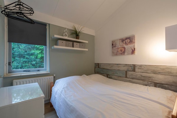 Vrijstaande gezinsbungalow Hofstee 18, op 4,5 km van het strand - thumbnail 5