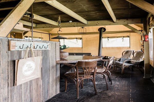 Wood Lodge Luxe: sfeervol vakantieverblijf voor 8 personen in Callantsoog - thumbnail 4
