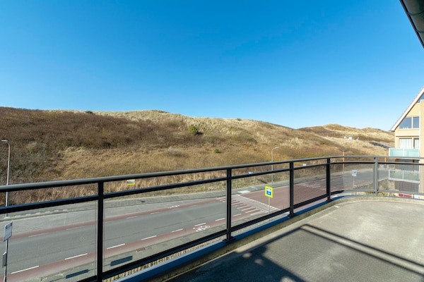 Wijde Blick 212: Modern strandappartement met zeezicht in Callantsoog - thumbnail 5