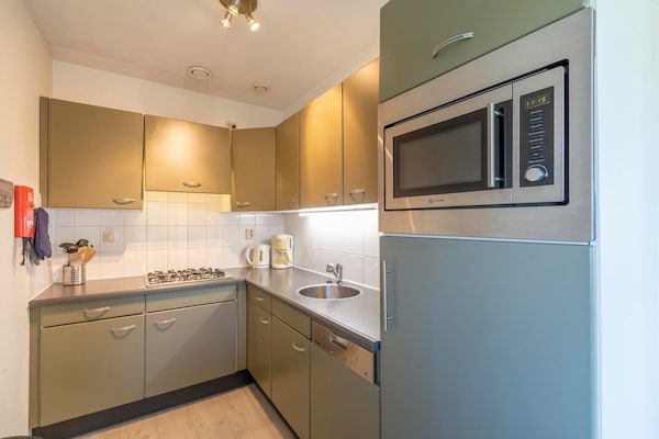 Juliana 34: Modern appartement met duinuitzicht op 1 km van het strand - thumbnail 4