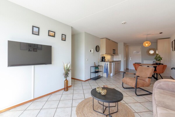 Wijde Blick 309: Modern strandappartement met zeezicht in Callantsoog - thumbnail 6