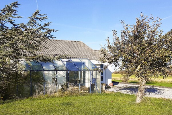 Op 400 m van zee: Licht vakantiehuis in Hurup Thy met whirlpool - thumbnail 6