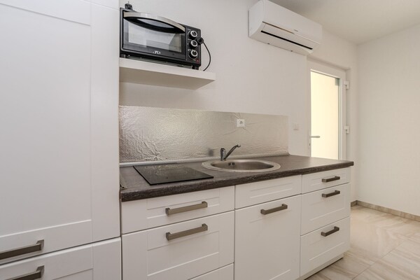 Guest Gouse Stipanovi Dvori - One Bedroom Apartment 4 - thumbnail 4