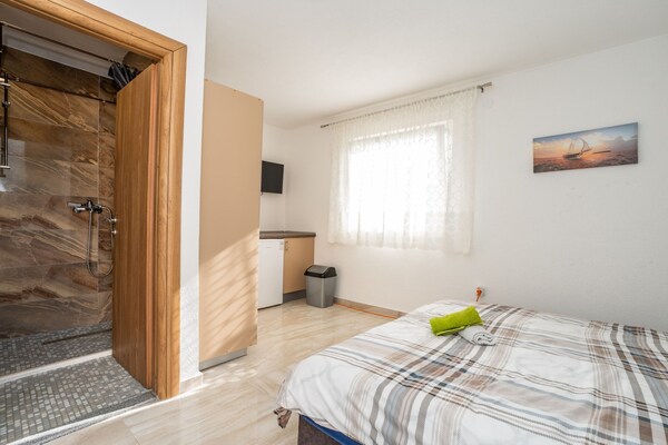 Guest Gouse Stipanovi Dvori - Three Bedroom Apartment with Terrace 8 - thumbnail 6