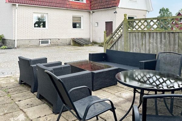 13-persoons vakantiehuis in Sölvesborg op 800 m van zee - thumbnail 2