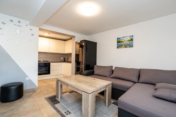 Apartments Robi & Kristina - Two Bedroom Apartment with Terrace A2 - thumbnail 3