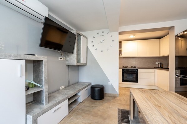 Apartments Robi & Kristina - Two Bedroom Apartment with Terrace A2 - thumbnail 4