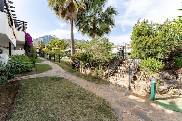 Modern appartement in Marbella met zwembad, dichtbij strand en centrum - thumbnail 3