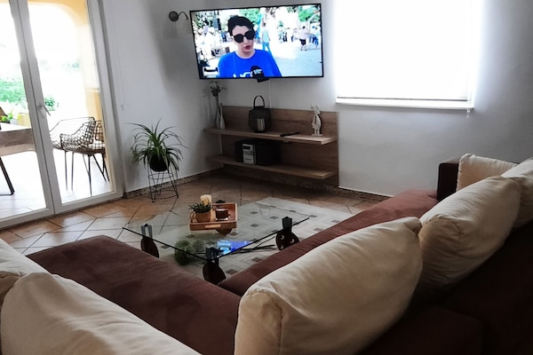 Op 400 m van het strand: Ruim appartement in Vrsi voor 5 personen - thumbnail 3