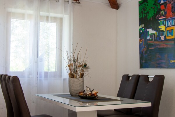 Op 500 m van het strand: Vakantiehuis House Wood in Orebic - thumbnail 4