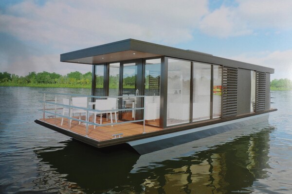 Luxe woonboot Refugio aan het water in pittoreske haven van Lemmer - thumbnail 5