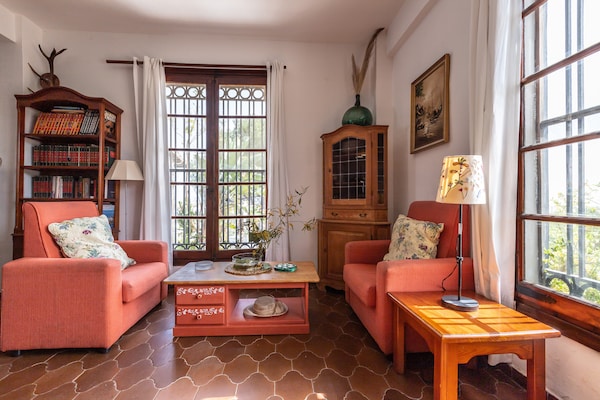 Vrijstaande villa aan de golfbaan bij Mijas met privézwembad voor 9 personen - thumbnail 2