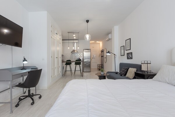 Licht appartement aan de golfbaan, op loopafstand van Málaga centrum - thumbnail 5