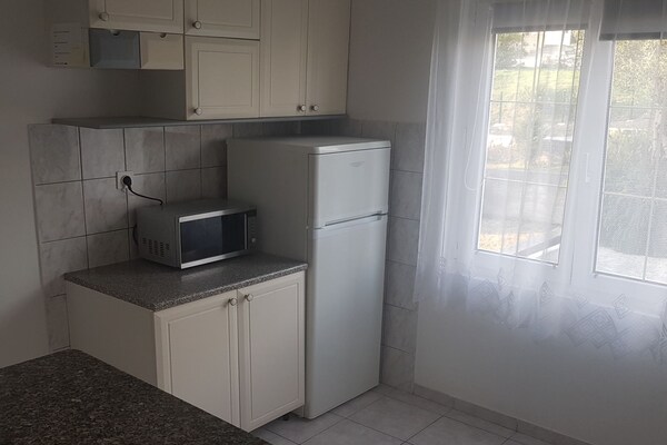 Ruim 3-slaapkamerappartement met balkon en tuinzicht in Lopar, op 300m van het strand - thumbnail 5