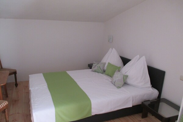 Aan het strand: Luxe villa in Omis voor 2 personen - thumbnail 2