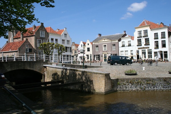 Comfortabel vakantiehuis bij Ouddorp, 10 minuten van zee en strand - thumbnail 3