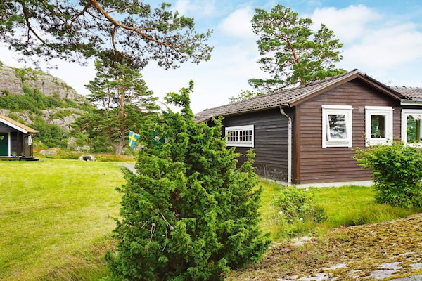 Zweeds vakantiehuis met panoramisch fjordzicht bij kindvriendelijk zandstrand - thumbnail 4