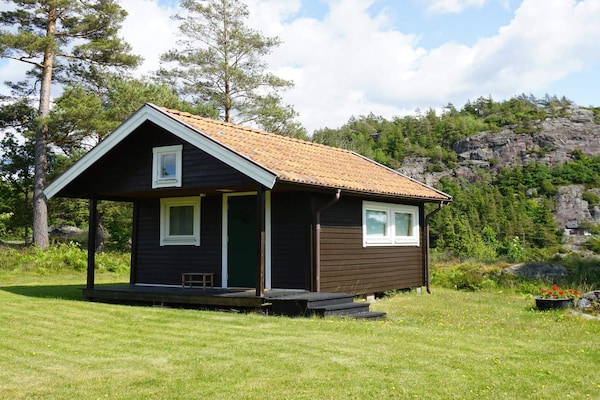 Zweeds vakantiehuis met panoramisch fjordzicht bij kindvriendelijk zandstrand - thumbnail 3