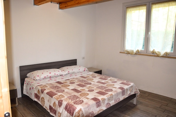 Knus appartement voor 5 in de heuvels, met zwembad en vlakbij zee - thumbnail 2