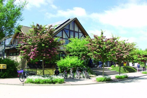 Knus vakantiehuis voor 3 op zonovergoten Fehmarn met WiFi - thumbnail 2