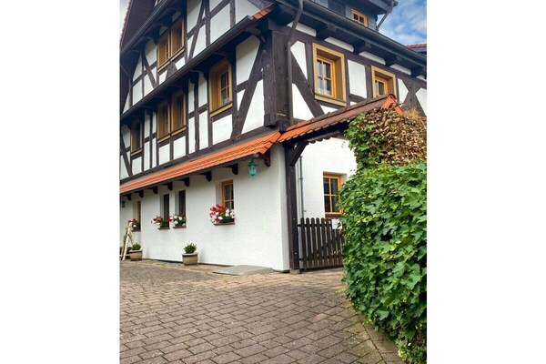 Knus vakantiehuis met WLAN in Usingen-Eschbach, geschikt voor 4 personen - thumbnail 5