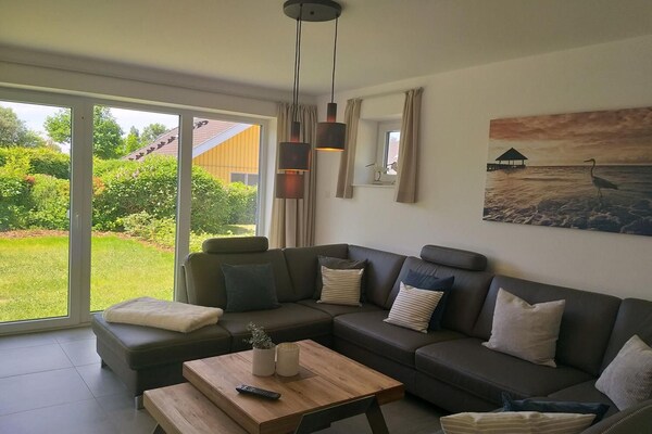12-persoons vakantiehuis in Rechlin op 400m van het strand - thumbnail 3