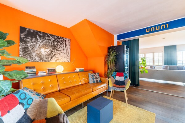 Landhuis Hezenes: luxe groepsaccommodatie met wellness op 1,5 hectare in Drenthe - thumbnail 1