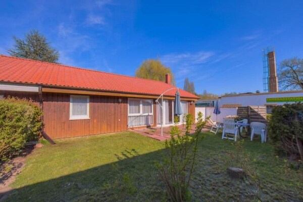 Kindvriendelijk vakantiehuis direct aan het Granzower Meer met eigen ligweide - thumbnail 6