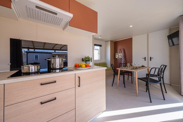 Mobiele woning Mediterranea op Camping Estival Vendrell Platja, 200m van zee - thumbnail 6