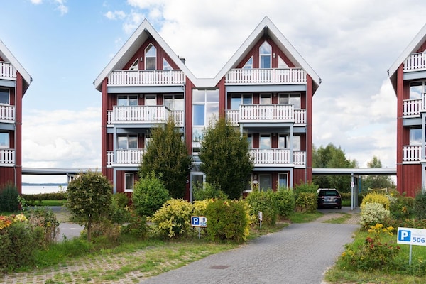 Mitteldeck 504: Knus appartement aan de Müritz met privéstrand - thumbnail 1