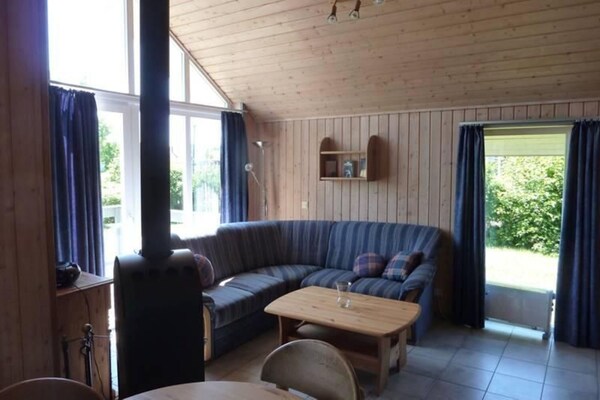 Rustiek vakantiehuis nabij de Müritz met strand op 400 meter - thumbnail 2