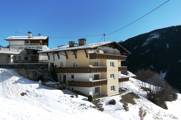 5-persoons appartement aan de piste in Kappl - thumbnail 5