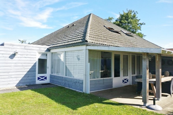 Gezellig vakantiehuis Duinroos in Breskens, huisdieren welkom - thumbnail 1