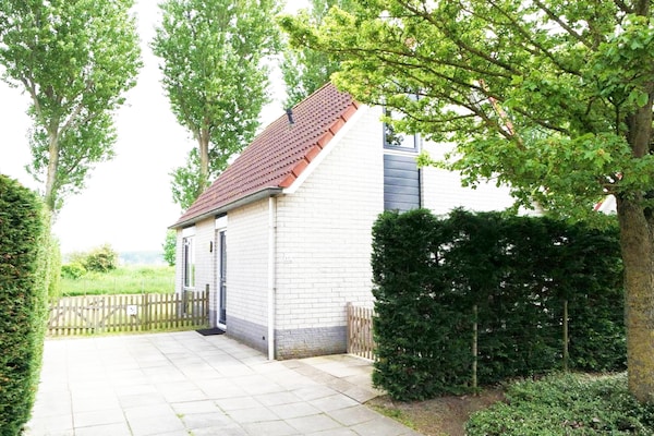 Stern Schoneveld: Modern familiehuis met uitzicht op Waterdunen, 2,3km van strand - thumbnail 1