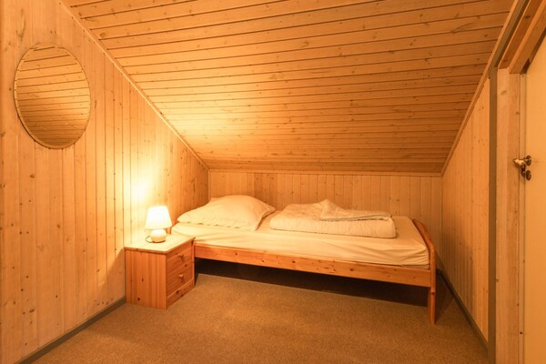FH Wildgans Comfort: Vrijstaand vakantiehuis met sauna en kachel aan het meer - thumbnail 6