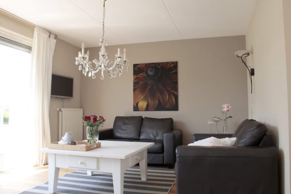 Landelijk vakantiehuis met omheinde tuin, 1,4 km van strand Breskens - thumbnail 2